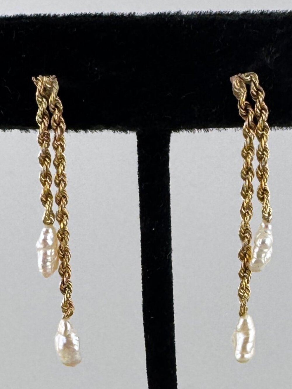 Sold Vintage NOS from the 1980's 14 Karat Yellow Gold 2MM rope chain Drop E - Picture 2 of 5